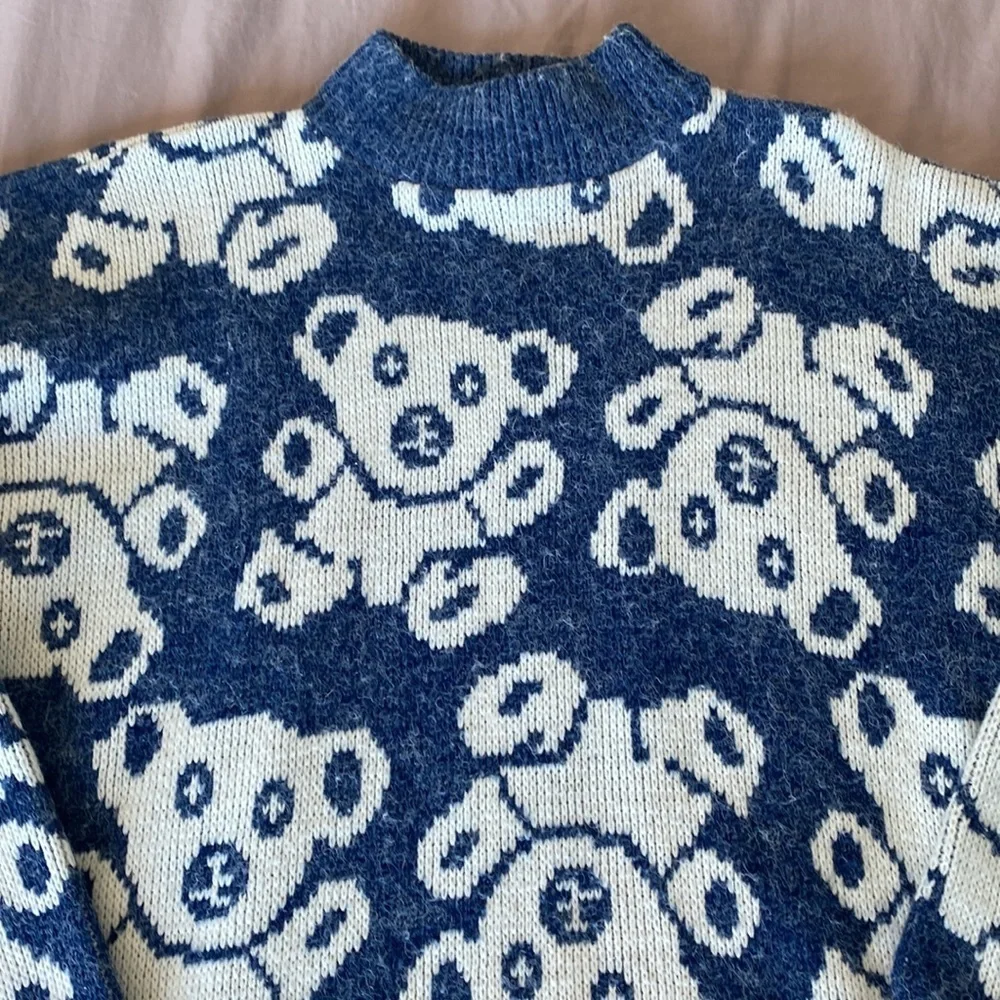 Vintage bear Sweater Size Large